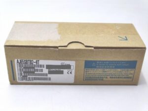 AJ65SBTB2-8T 三菱電機 箱いたみあり 未使用 シーケンサ CC-