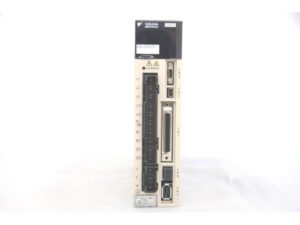 SGDV-2R8A01B 安川電機 電機 Σシリーズ サーボアンプ