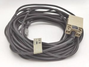 V680-HS63-R オムロン 中古