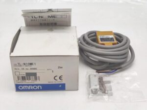 TL-N10ME1 オムロン 箱汚れあり 未使用 10to30VDC
