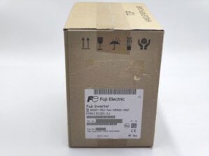 FRN1.5C2S-2J 富士電機 箱いたみあり 未使用 インバータ インバ