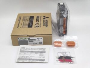RJ71C24-R4 三菱電機 2023年製 未使用 ラベルにマーカー書