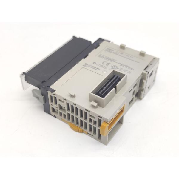 CJ1W-ID212 オムロン 箱開封済み 箱いたみあり 未使用 CJ1