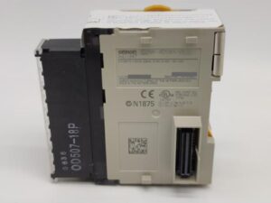 CJ1W-AD081-V1 オムロン 中古 CJ1W-AD081-V CJ1シ