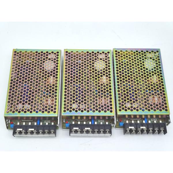 PS3N-E24A2 IDEC 本体汚れあり 1つネジ部分プラスチックカ