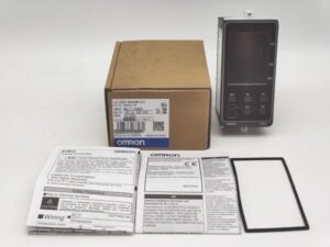 E5EC-RX4ASM-010 オムロン 未使用 Ver.2.1 100to240