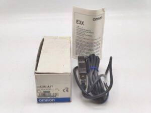 E3X-A11 オムロン 箱いたみあり 未使用 E3X-A