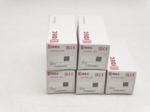 XW1E-TV403Q4MFR IDEC 5点セット 未使用