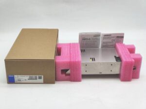 S8FS-G30024CD オムロン 箱いたみあり 新品 FSシリーズ 光ファ