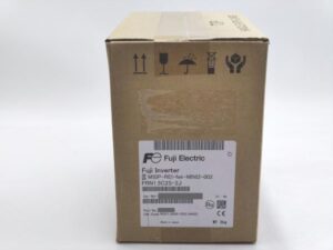 FRN1.5C2S-2J 富士電機 箱いたみあり 未使用 インバータ インバ