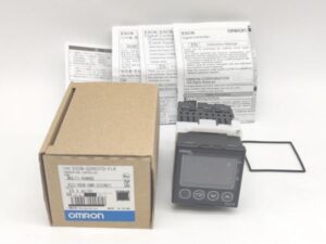 E5CN-Q2H03TD-FLK オムロン 未使用 E5シリーズ 温度調節器