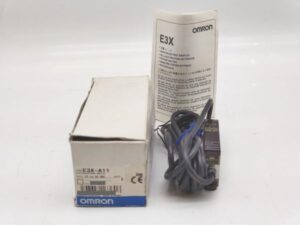 E3X-A11 オムロン 箱いたみあり 未使用 10to30VDC