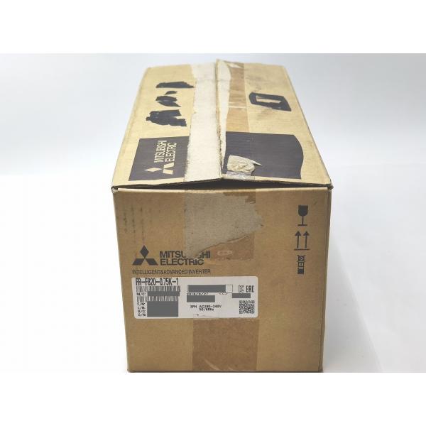 FR-F820-0.75K-1 三菱電機 箱開封済み 箱マジック書込あり 未使用
