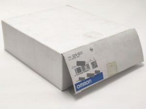 CS1W-OD231 オムロン 箱のみ開封済み 箱よごれあり未使用 CS