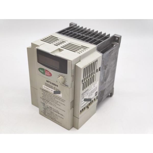 FR-E520S-0.75K 三菱電機 2009年 中古 FRシリーズ インバー