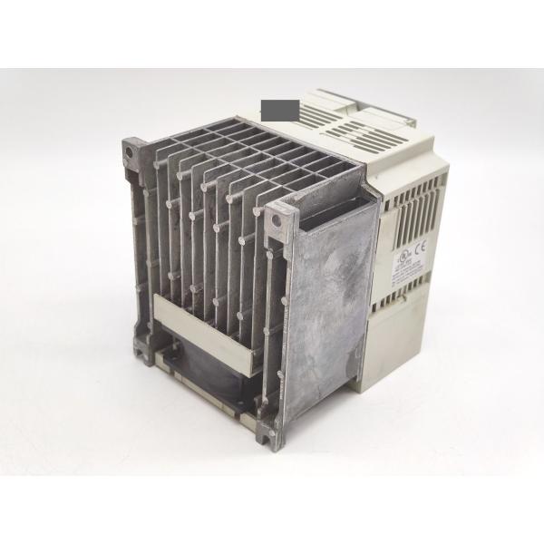 FR-E520S-0.75K 三菱電機 2009年 中古 FRシリーズ インバー