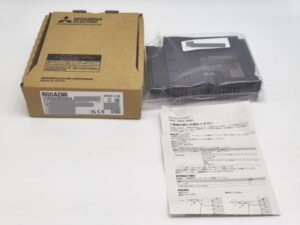 R60ADI8 三菱電機 2022年製 新品 シーケンサ