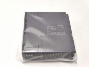 Q01CPU 三菱電機 箱なし 未使用か中古か不明 シーケンサ