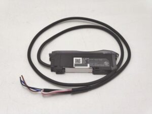 LV-N11P キーエンス 中古 LVシリーズ デジタルレーザセンサ