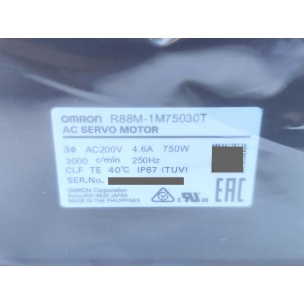 R88M-1M75030T オムロン 箱汚れいたみあり 未使用