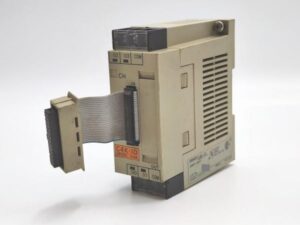 C4K-ID オムロン 中古