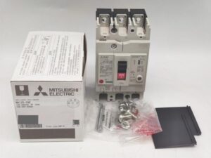 NV125-CVF 三菱電機 新品 100-440VAC 3P 100