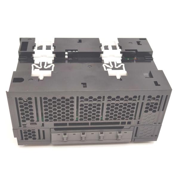 NX1P2-1040DT オムロン 中古