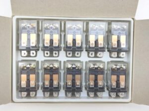 LY2N オムロン 本体10個入り 箱汚れいたみあり 未使用
