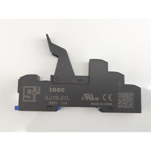 SJ1S-21L IDEC 箱いたみあり 新品 300V 12A 1