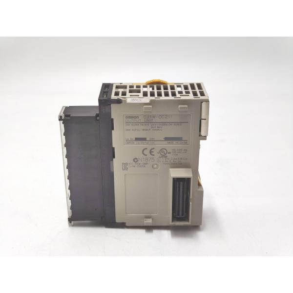 CJ1W-OC211 オムロン 中古 CJ1シリーズ