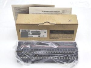 AJ65SBTB1-32T1 三菱電機 箱汚れあり 未使用 AJ65SBTB1-