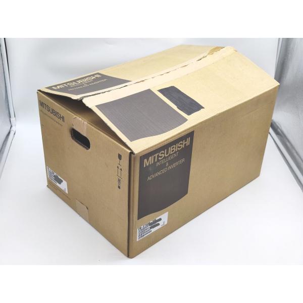 FR-F740P-30K 三菱電機 箱汚れ・いたみ 箱マジック書込あり 箱開