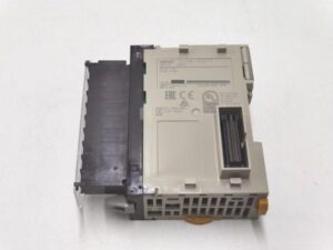 CJ1W-ID211 オムロン 中古 CJ1シリーズ
