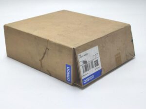 C200H-MAD01 オムロン 箱開封済み 箱よごれあり 未使用 C20