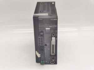 R88D-KT08H オムロン 中古