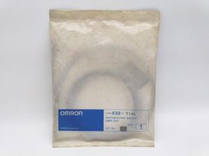 E32-T14L オムロン 袋汚れあり 新品