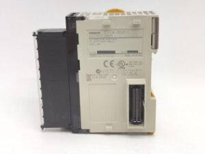 CJ1W-OD211 オムロン 中古 CJ1W-OD CJ1シリーズ