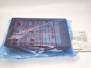 GT1572-VNBA 三菱電機 説明書付き 箱なし袋未開封 未使用 GO