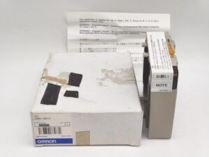 CQM1-ID212 オムロン 箱かなり汚れ・いたみ・マジック書込あり