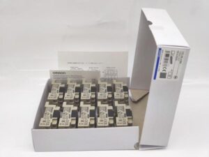 G6B-47BND オムロン 1箱10点入り 箱汚れいたみあり 未使用
