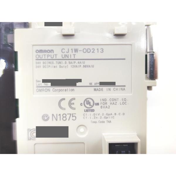 CJ1W-OD213 オムロン 箱開封済み 箱いたみあり 未使用 CJ1