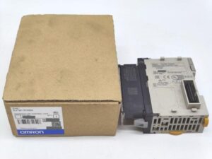 CJ1W-TC003 オムロン 箱・本体汚れあり 中古 CJ1W-TC