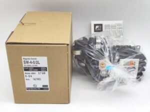 SW-4-0 富士電機 箱いたみあり 新品 Fuji /2L S