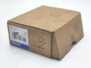CJ1W-TER01 オムロン 箱開封済み 箱よごれマジック書込あり 未
