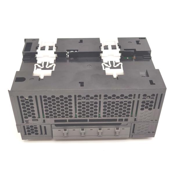 NX1P2-1040DT オムロン 中古