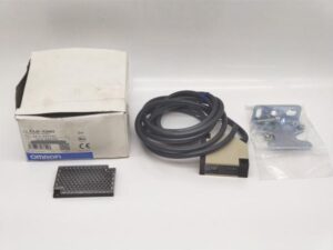 E3JK-R2M2 オムロン 中古 E3JK-R2M E3シリーズ 光