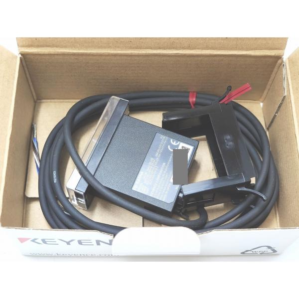 FD-SA5NA キーエンス 箱と本体のみ 未使用 FDシリーズ 流量