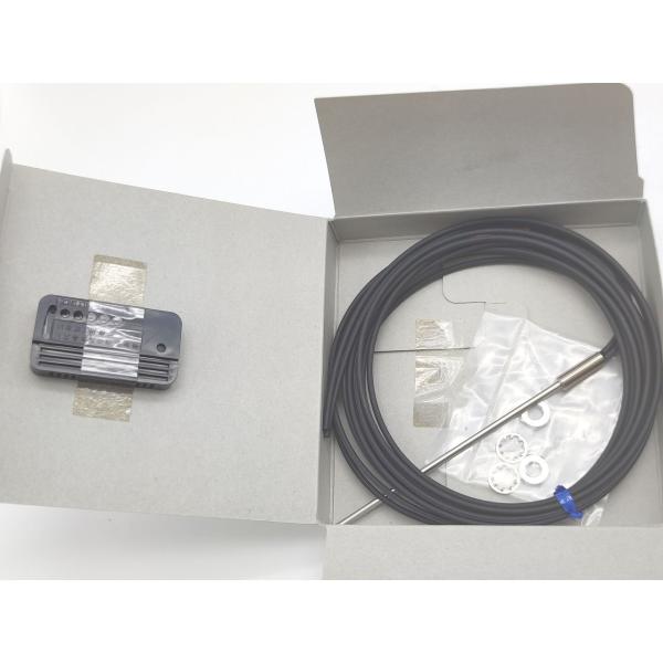 E32-DC200BR オムロン 箱汚れあり 新品 2m