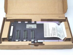CS1W-BC033 オムロン 箱と本体のロットナンバー違い 箱よごれあ
